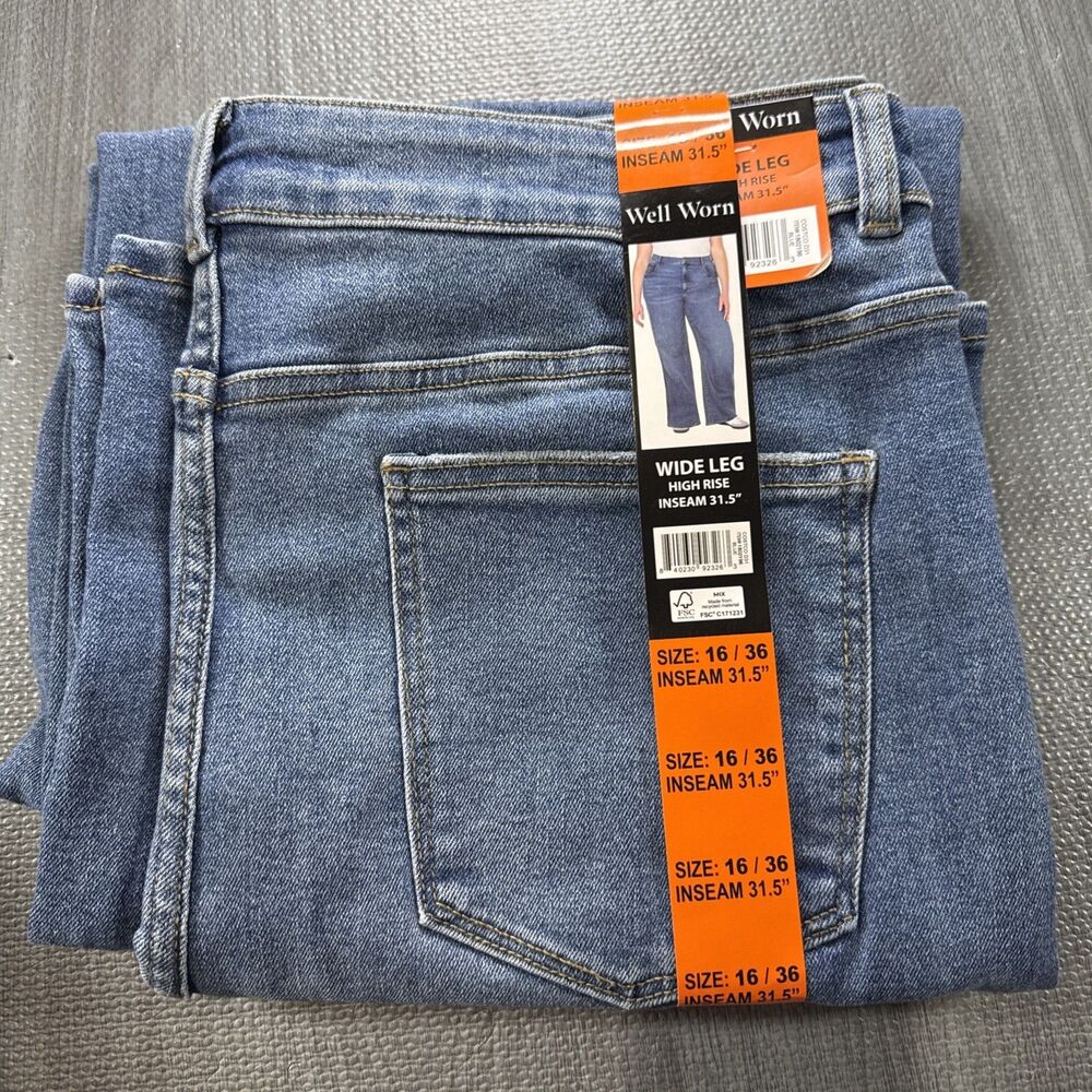 WELL WORN Womens Wide Leg High Rise Blue Jeans 16/36, 31.5” Inseam NWT - Picture 2 of 2